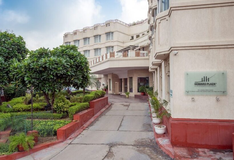 هتل Howard Plaza The Fern, Agra