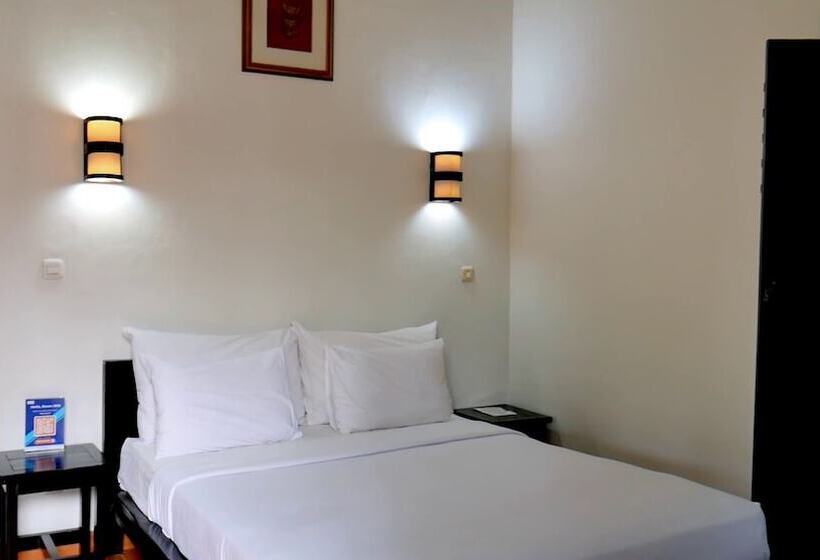 בית מלון כפרי Grand Elty Krakatoa