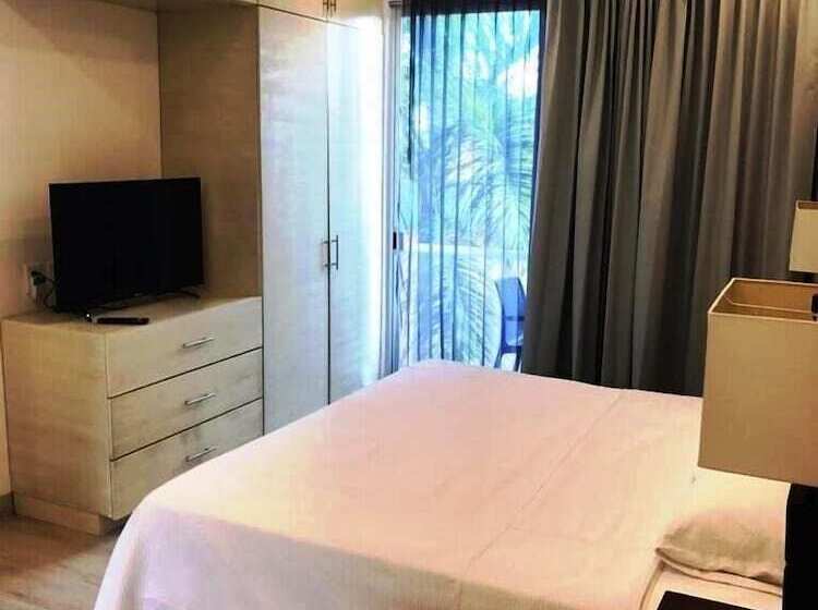 Increíble Estudio En Puerto Aventuras, Condominio Con Alberca # 201