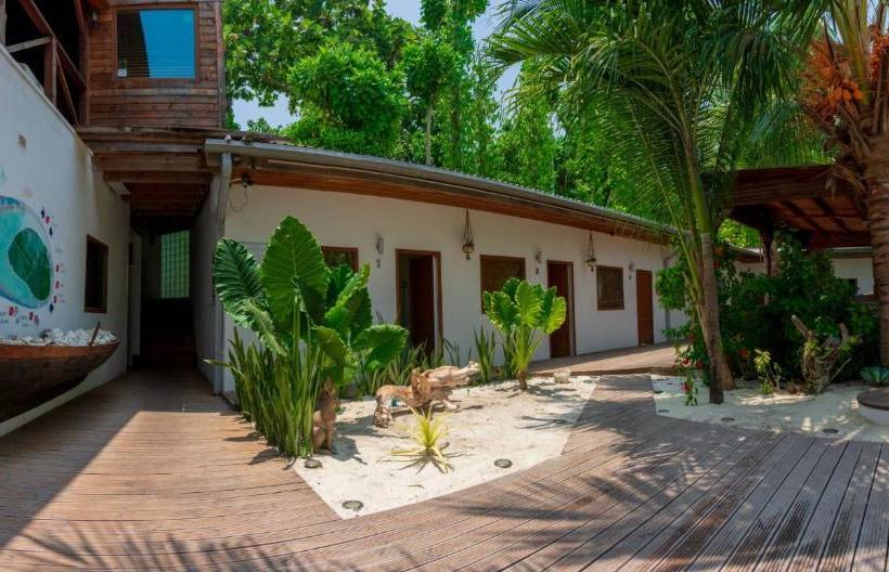 Pensió Dive Villa Thoddoo