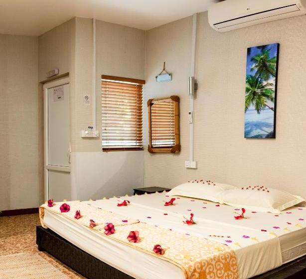 Pensió Dive Villa Thoddoo