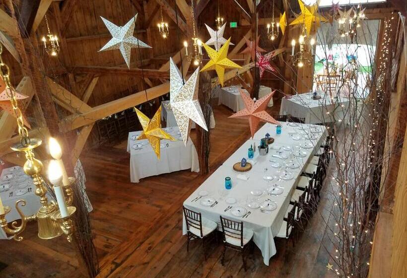 فندق Highland Lake Inn