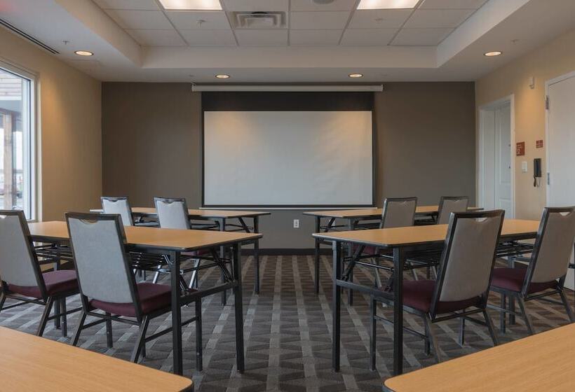 فندق Towneplace Suites By Marriott Syracuse Clay