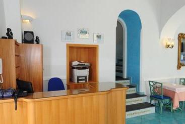 Fotos del hotel Villa Maria Luigia:  18
