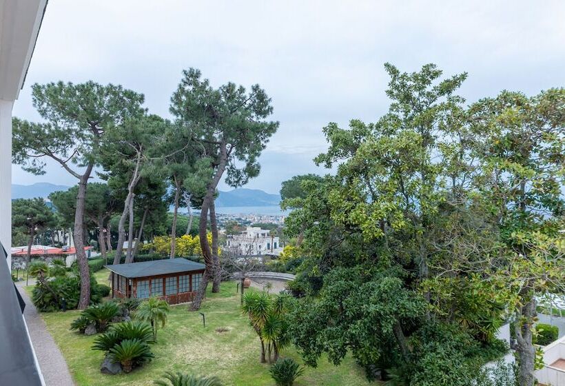 בית מלון כפרי Sakura