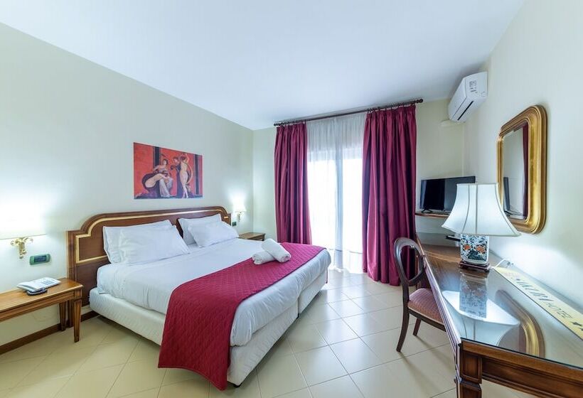 בית מלון כפרי Sakura