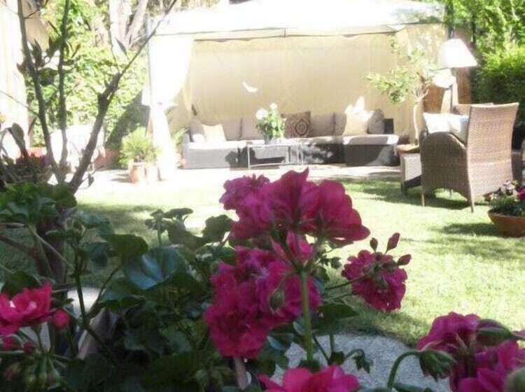 هتل Villa Stella