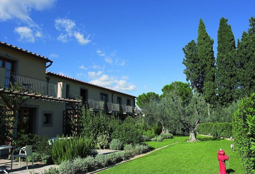 فندق Villasanpaolo Resort & Spa