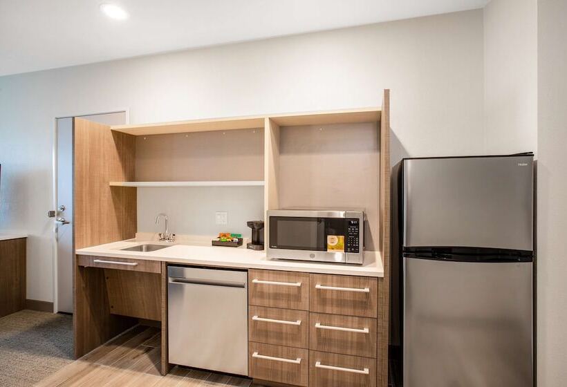 فندق Home2 Suites By Hilton Carlsbad