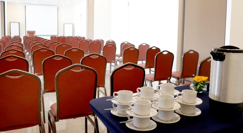 فندق Misión Express San Juan Del Río