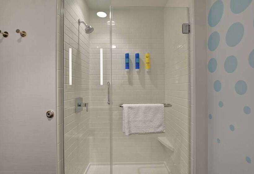 בית מלון כפרי Tru By Hilton Idaho Falls