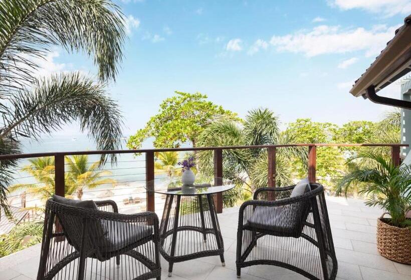 استراحتگاه Sandals Negril   All Inclusive Couples Only