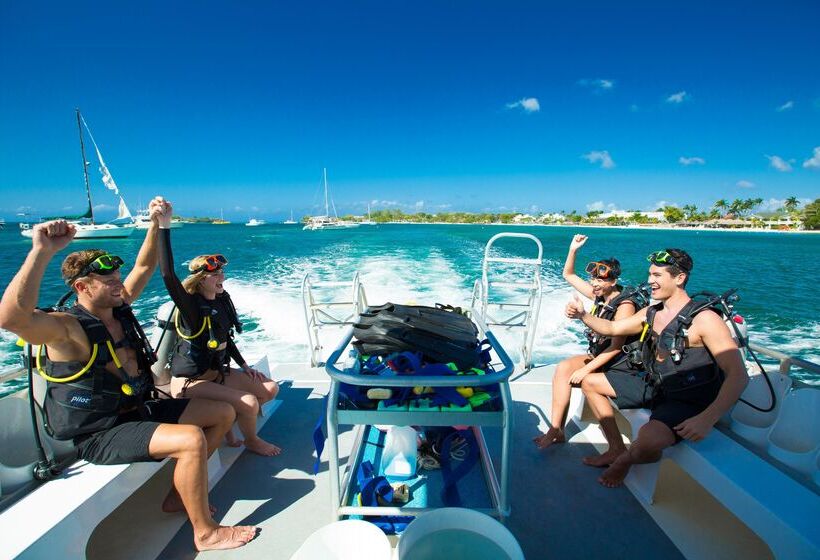 استراحتگاه Sandals Negril   All Inclusive Couples Only