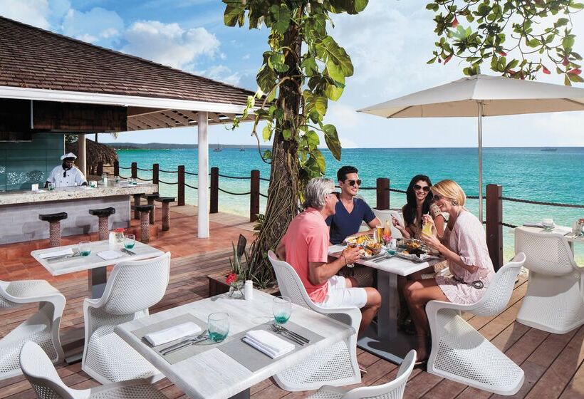 استراحتگاه Sandals Negril   All Inclusive Couples Only
