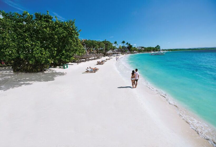 استراحتگاه Sandals Negril   All Inclusive Couples Only