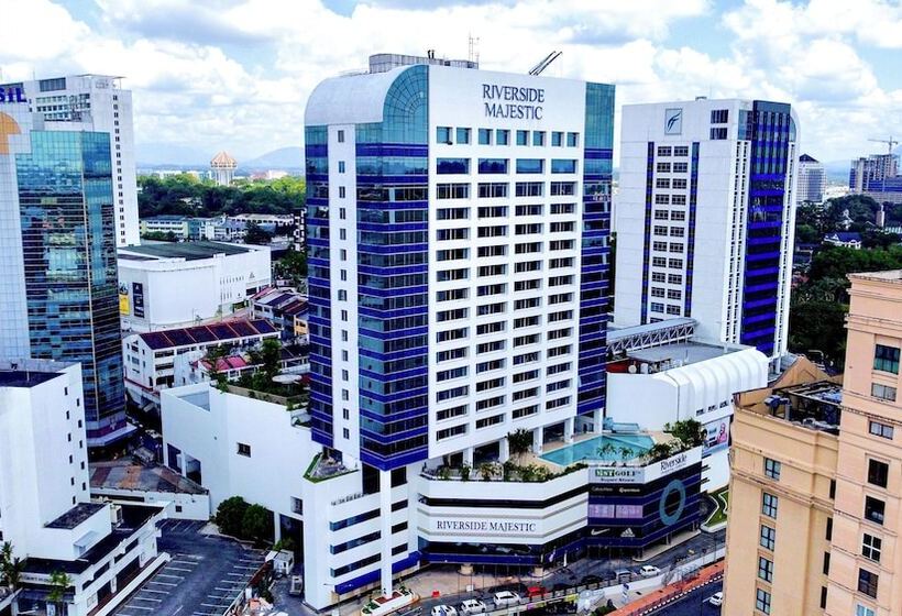 هتل Puteri Wing  Riverside Majestic