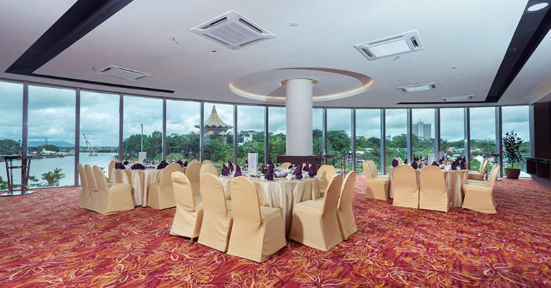هتل Puteri Wing  Riverside Majestic