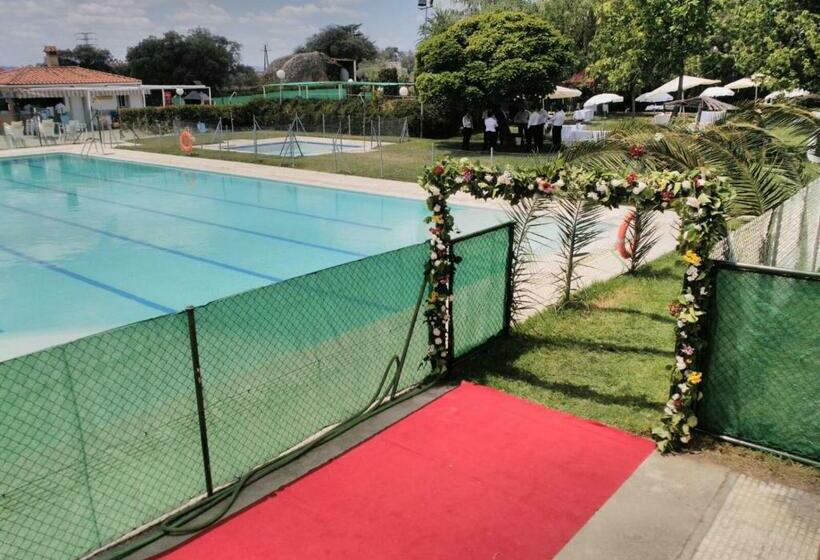 Отель Peña Cruz