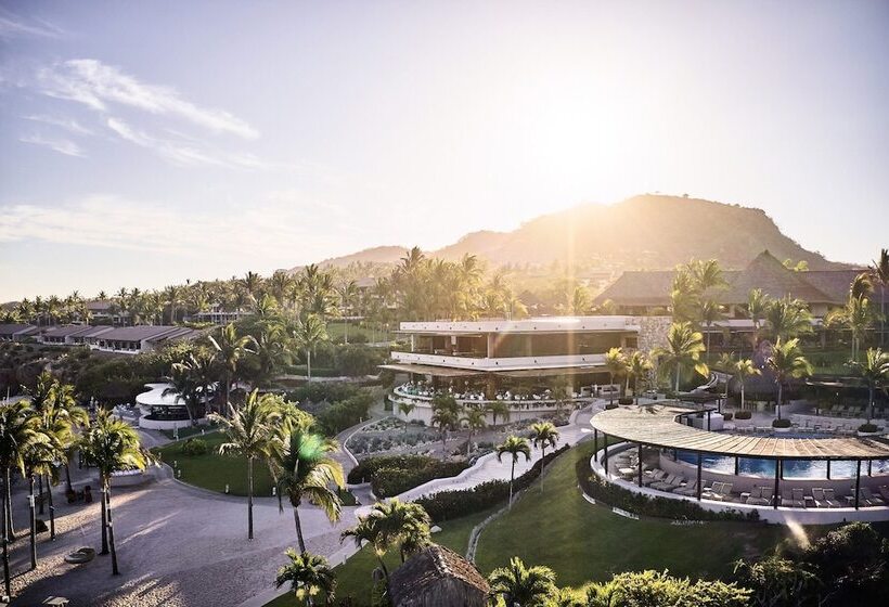 Four Seasons Resort Punta Mita