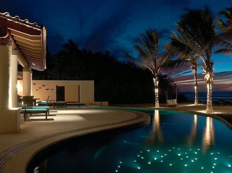 Four Seasons Resort Punta Mita