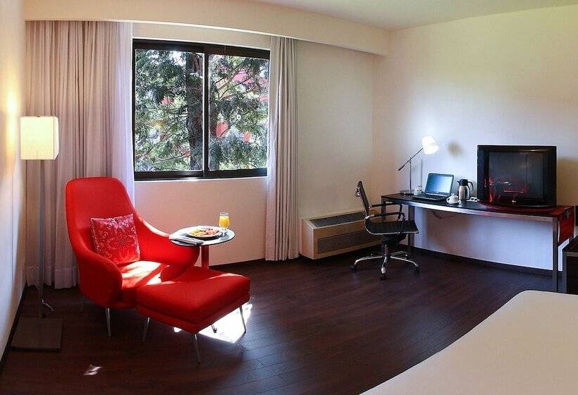 酒店 Fiesta Inn Xalapa