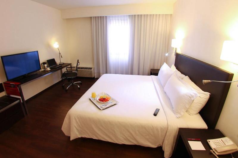 酒店 Fiesta Inn Xalapa