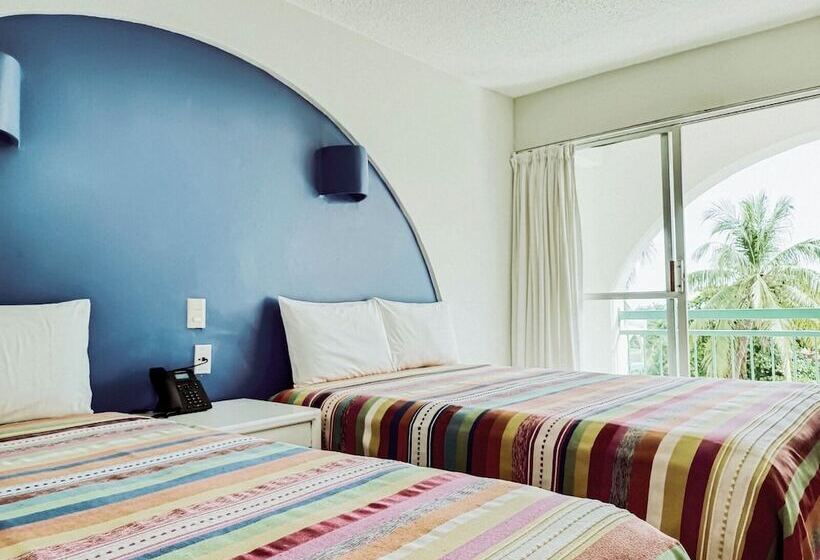 هتل Suites Villasol