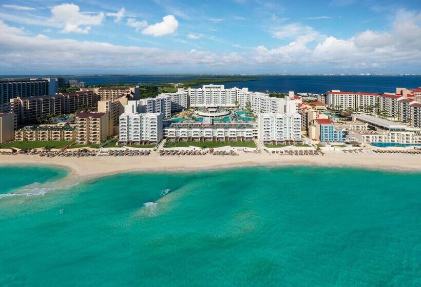 استراحتگاه Hilton Cancun Mar Caribe