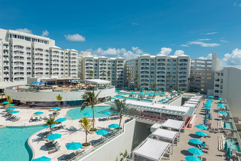 استراحتگاه Hilton Cancun Mar Caribe