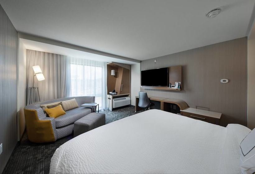 Courtyard By Marriott Russellville