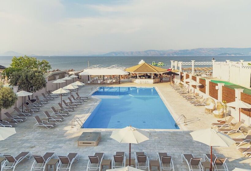 هتل La Playa Grande