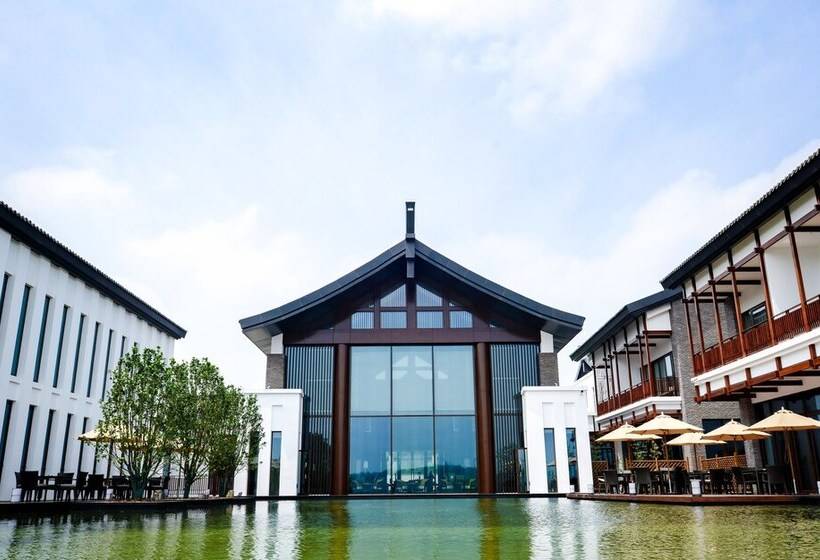 استراحتگاه Wei Retreat Tianmulake