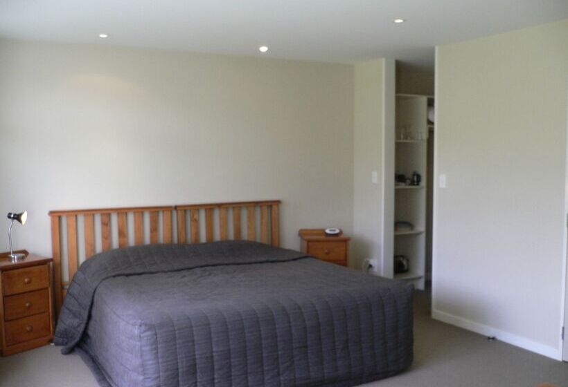 בית מלון כפרי Aotea Lodge