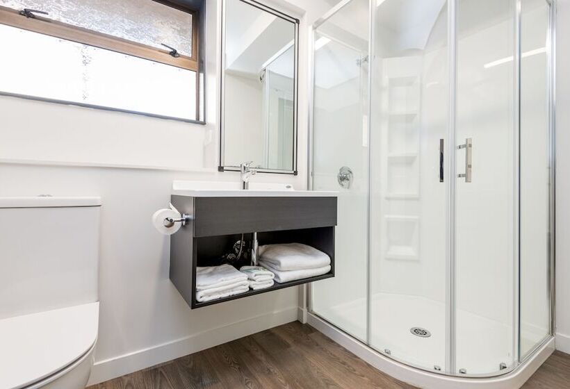 هتل Queen Street Studios