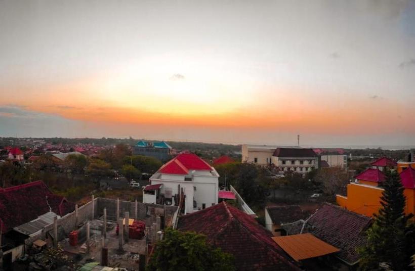 هاستل Sunrise Backpacker