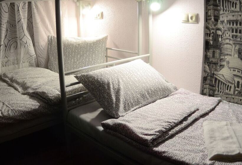 Hostel Kremlin Lights