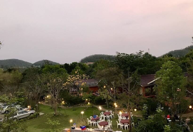 ホテル Baan Suan Rojjana