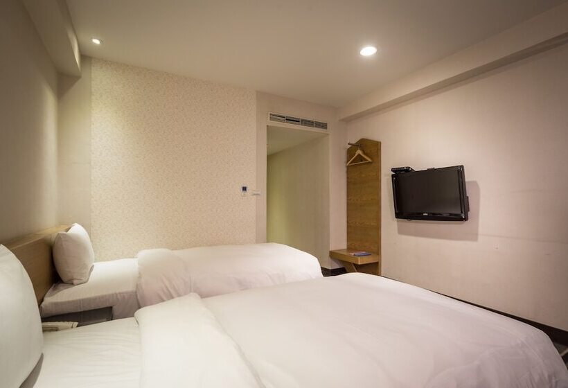 هتل Country Garden