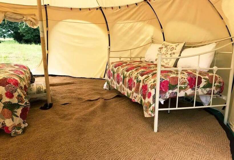 فندق Goblin Coombe Glamping