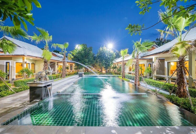 هتل Tontan Resort Chaam
