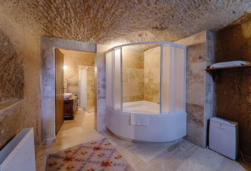 پانسیون Yoruk Stone House