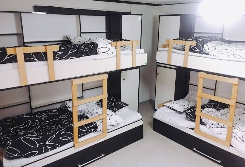 旅馆 Lux Guesthouse