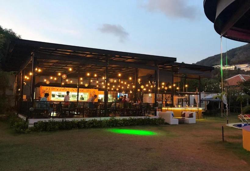 هتل Jazz U Garden Resort
