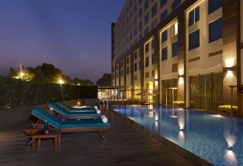 Lemon Tree Hotel, Sector 68, Sohna Road, Gurugram