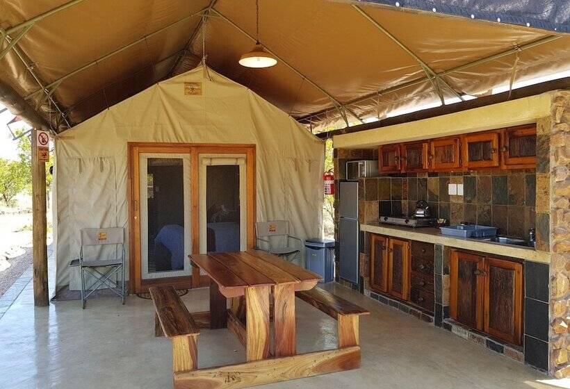 בית מלון כפרי Ouklip Game Lodge