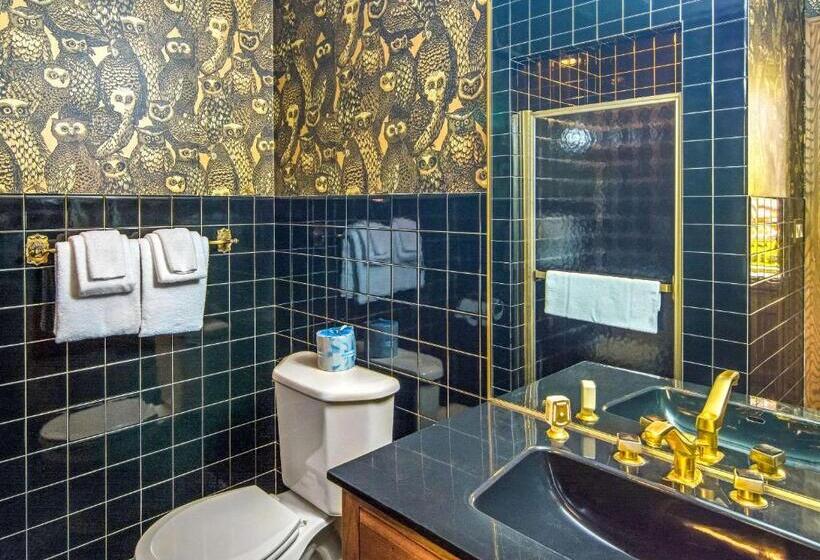 호텔 Quality Inn & Suites