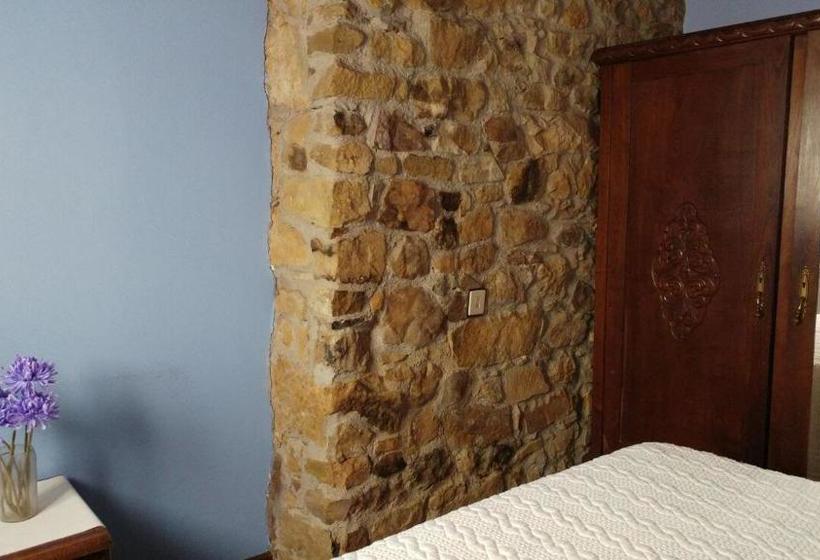 La Casona De Pravia