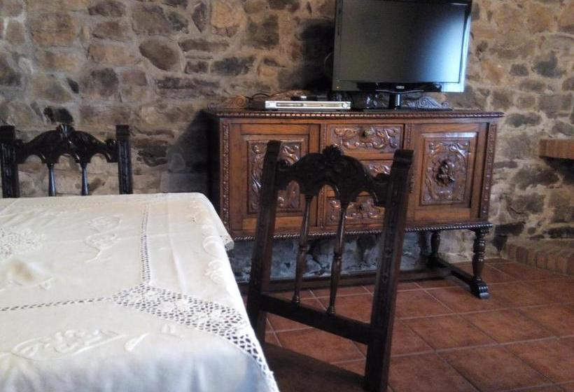 La Casona De Pravia