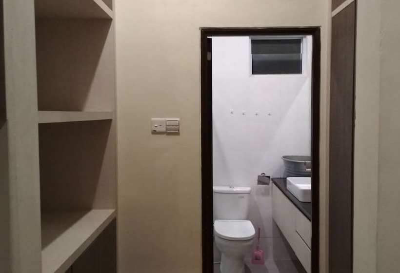 Sleeprest   Diamond Palace