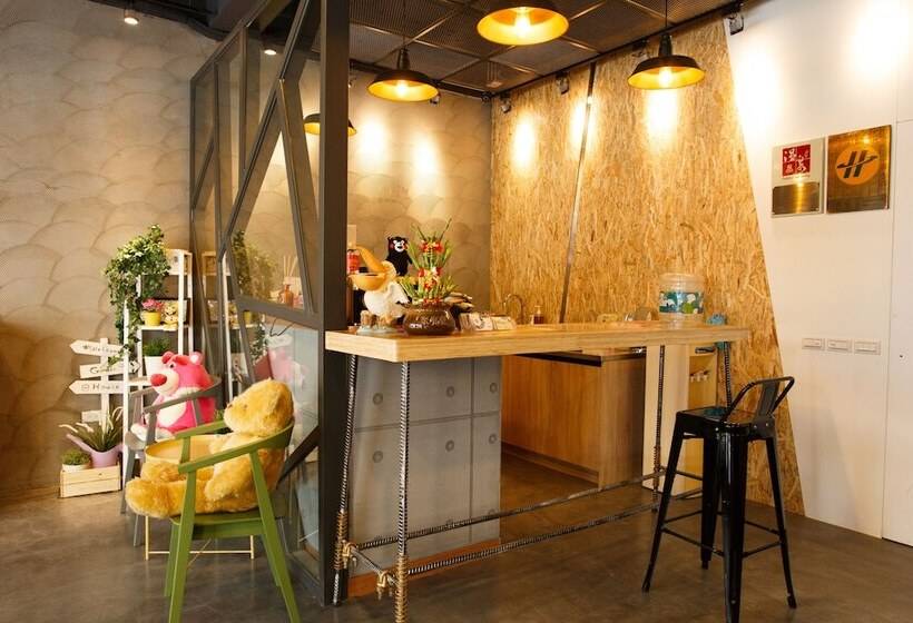 تختخواب و صبحانه Meng Yun Ge